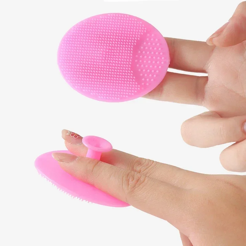 فرشاة تقشير الوجه للنساء والرج - مراجعة Silicone Face Scrubber Electric وسعره