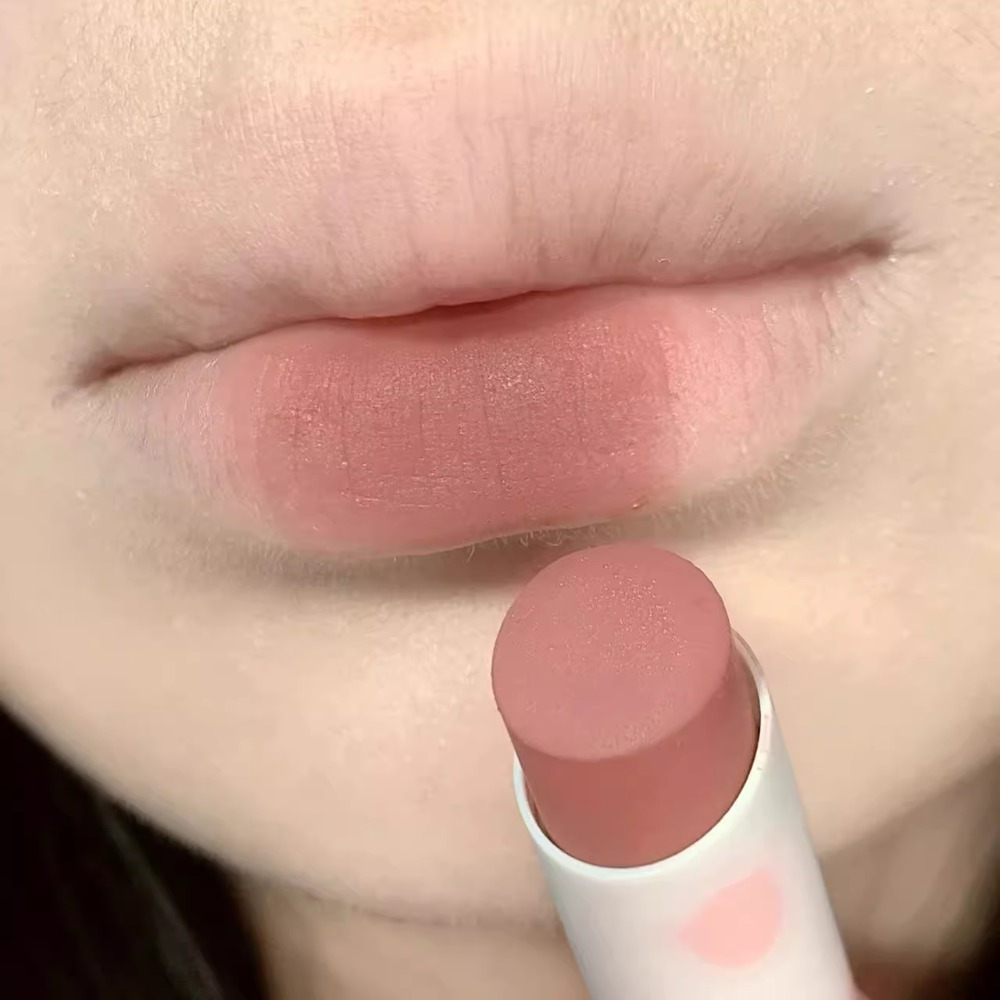 أحمر شفاه مخملي غير لامع مرطب، - مراجعة Matte Velvet Lip Tint Long Lasting وسعره